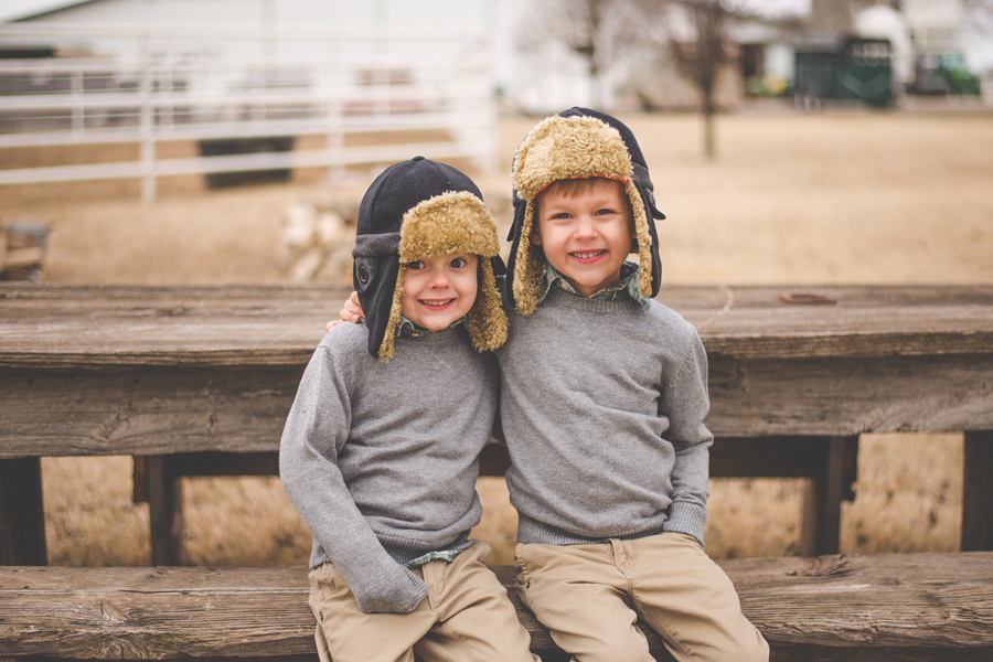 tulsa-childrens-photographer-twins