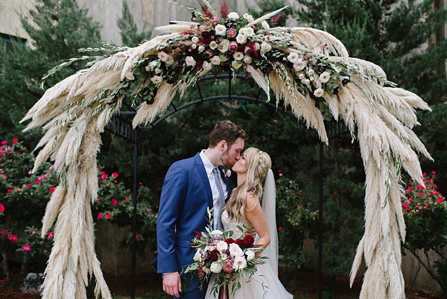 oklahoma-wedding-photographer-tulsa-bride